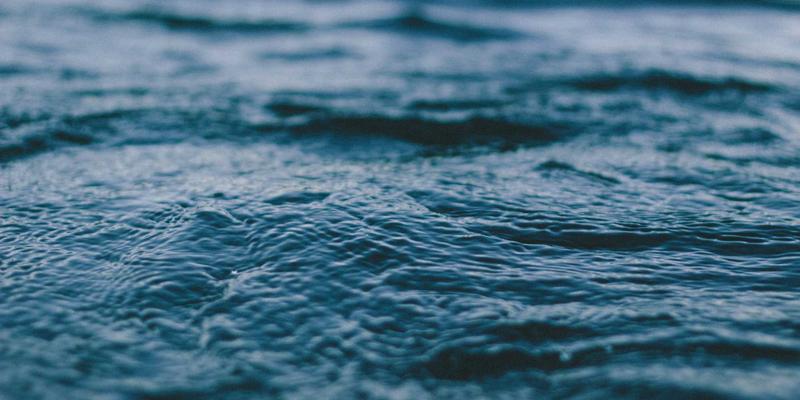 科技赋能女性全生命周期健康管理：从青春期到更年期的智慧追踪与策略