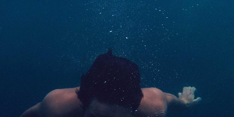 肠道菌群健康管理新纪元：超越益生菌的微生物组平衡全方案